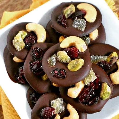 Dry Fruits - 1100/kg - Image 3